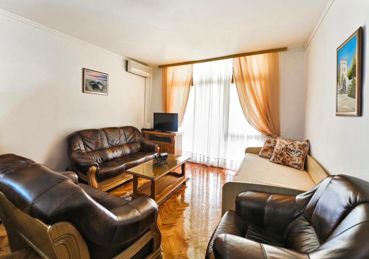 Apartment D-Moll سوتوموري المظهر الخارجي الصورة