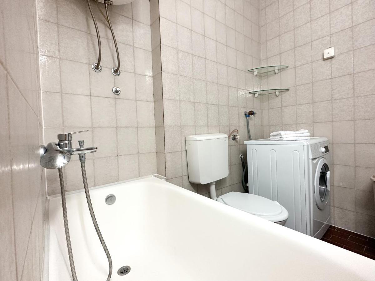 Apartment D-Moll سوتوموري المظهر الخارجي الصورة